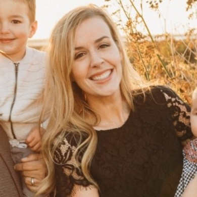 Tara De Bernardo avatar image