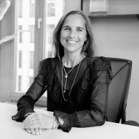 Sandra Veth avatar image