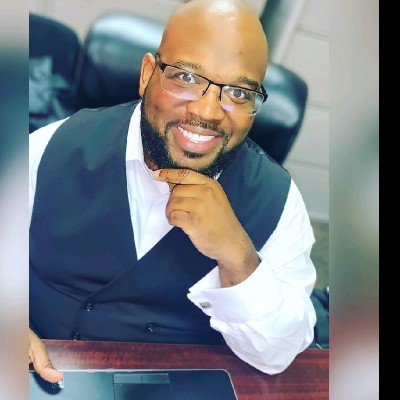 Shantell Wright avatar image