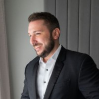 Nick Edwards avatar image