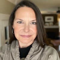 Vikki Nowak avatar image