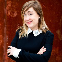 Esther Vicent avatar image