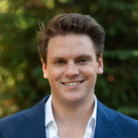 Thomas Larson avatar image