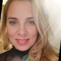 Kim Cole avatar image