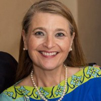 Julia Simpson avatar image