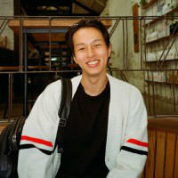 Hoya Lee avatar image