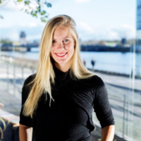 Lilly Nitzke avatar image