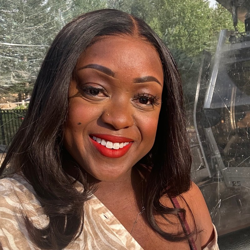 Sydnee Mack avatar image