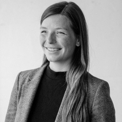 Julia Hunziker avatar image