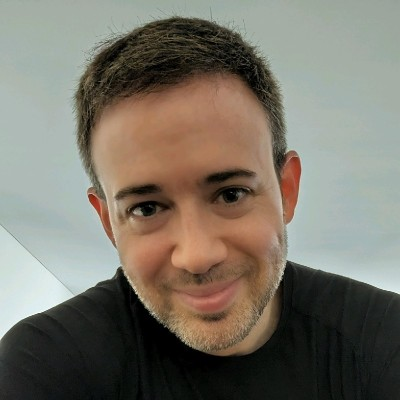 Daniel Tochner avatar image