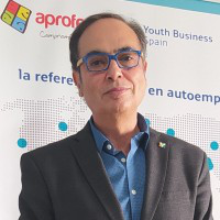 Luis Barrios avatar image