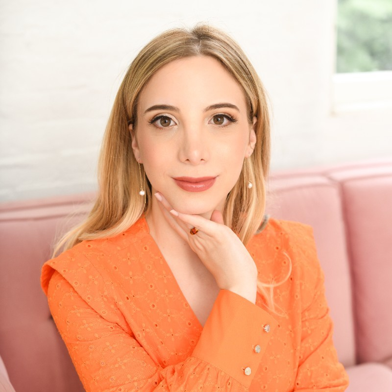 Sara Ganz avatar image