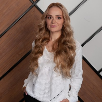 Алеся Шапорова-Пожаровская avatar image