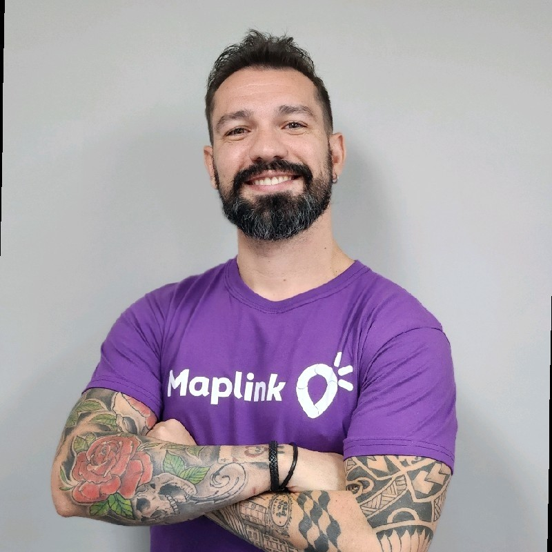 Daniel Oliveira avatar image