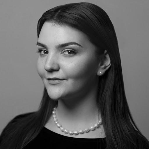 Kate Bunina avatar image