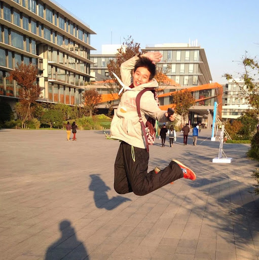 Chi Zhang avatar image