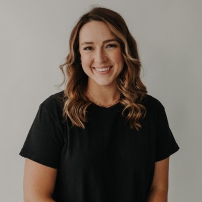 Monica Tinajero avatar image