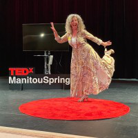 Vivian Cobb avatar image