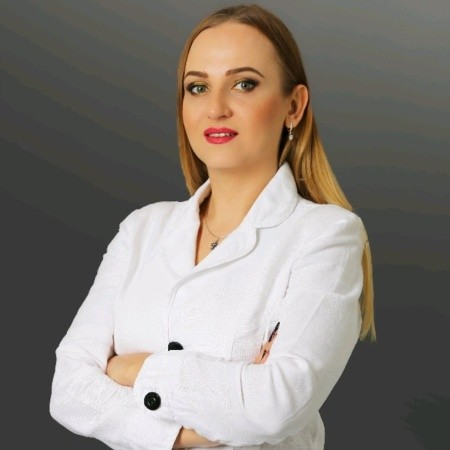Lilia Melgunova avatar image