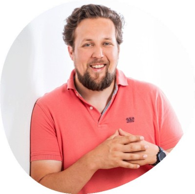 Roman Schmid avatar image