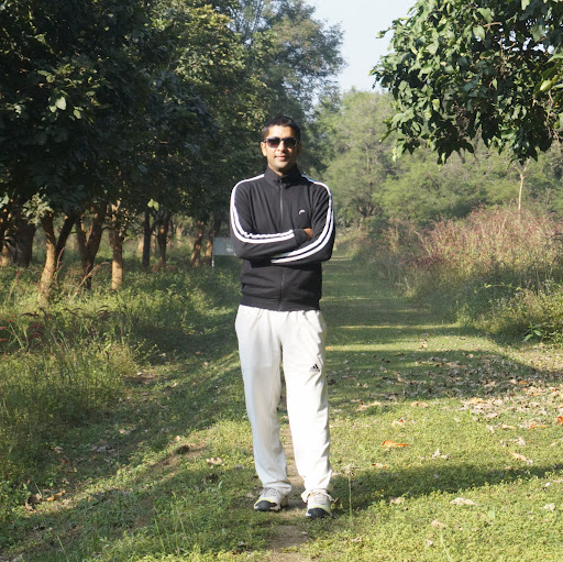 Zain Naqvi avatar image
