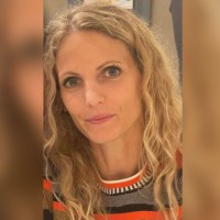 Virginie Houpert avatar image