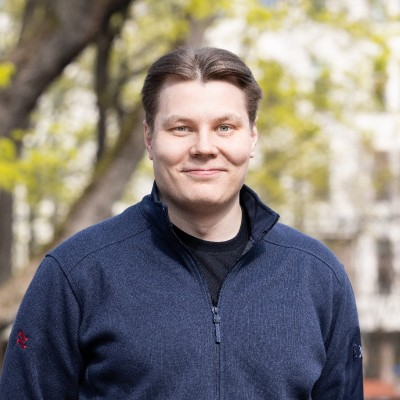 Lauri Lahtinen avatar image