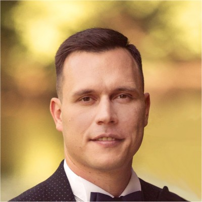 Artem Nakonechniy avatar image