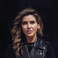 Katie Kaps avatar image