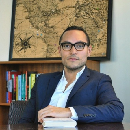 Julian Palma avatar image