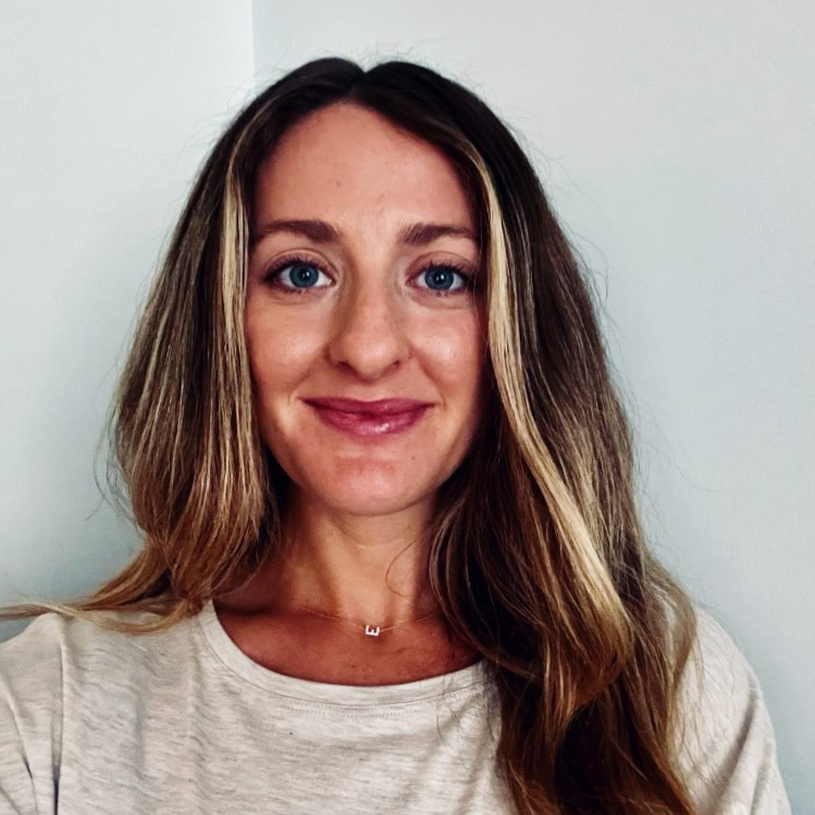 Emily Linthicum avatar image