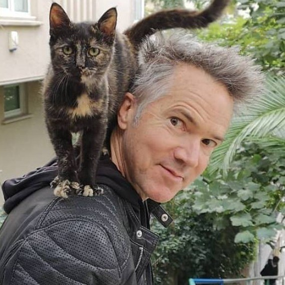 Russell Bates avatar image