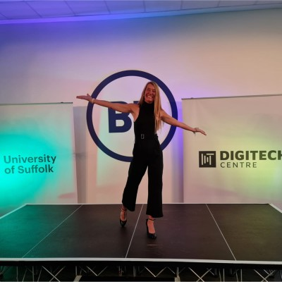 Lisa Perkins avatar image