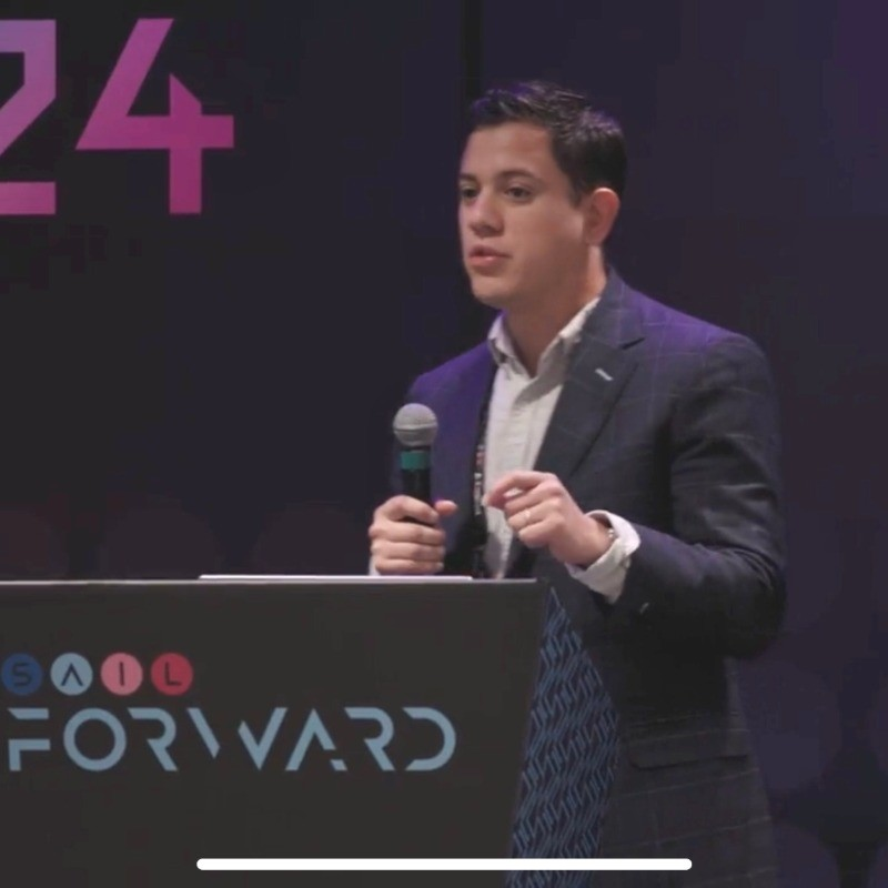 Esteban Soto avatar image