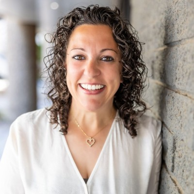 Jessie Bustamante avatar image