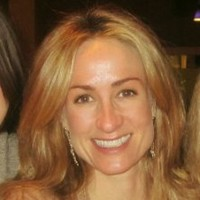 Profile Image for Laura Vogel