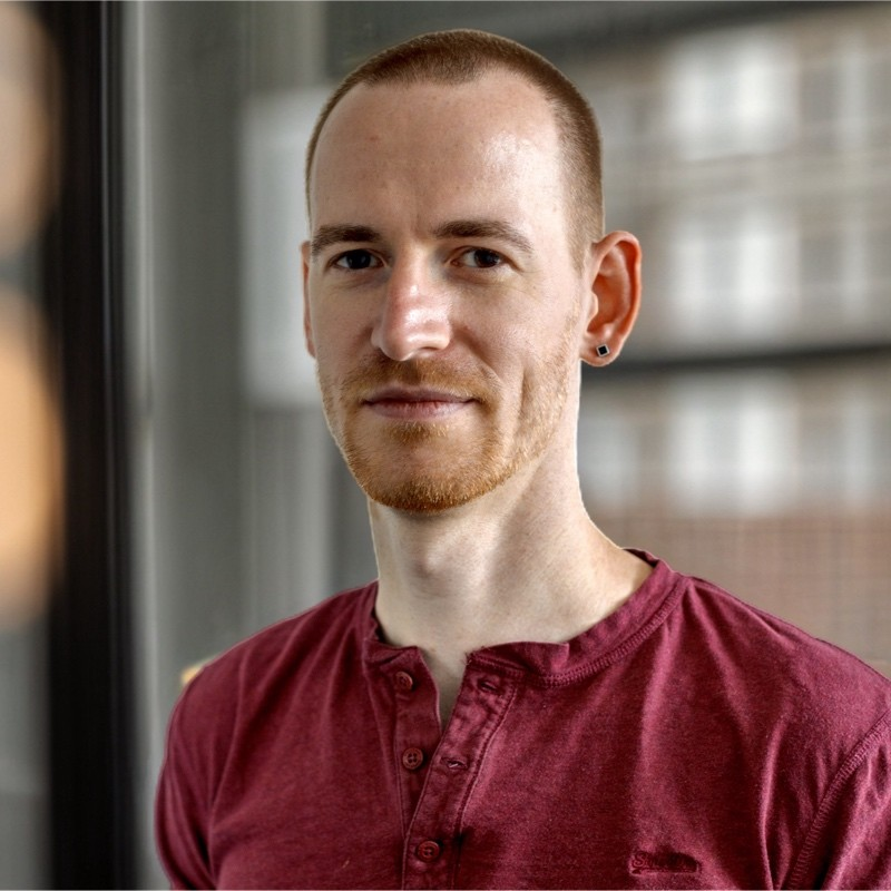 Arno Uhlig avatar image