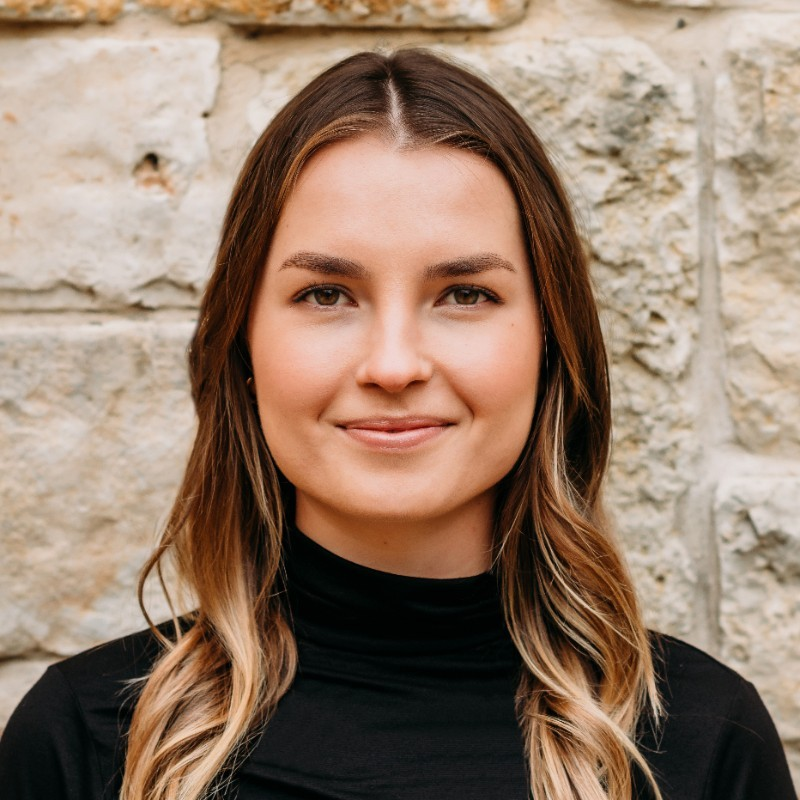 Sasha Karelsky avatar image