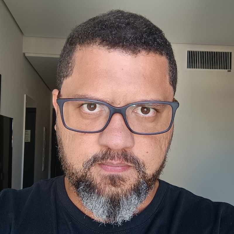 Almir Jr. avatar image