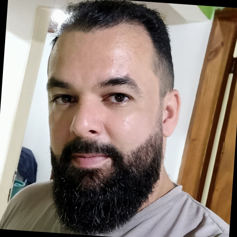 Fábio Santos avatar image