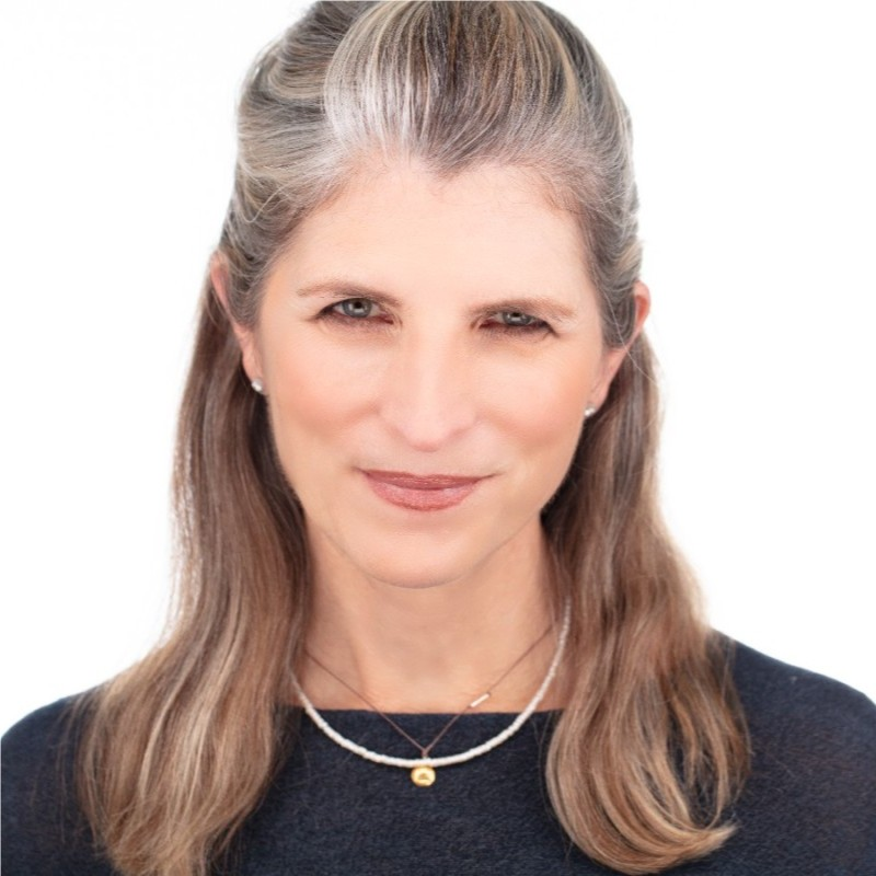 Meg Garlinghouse avatar image