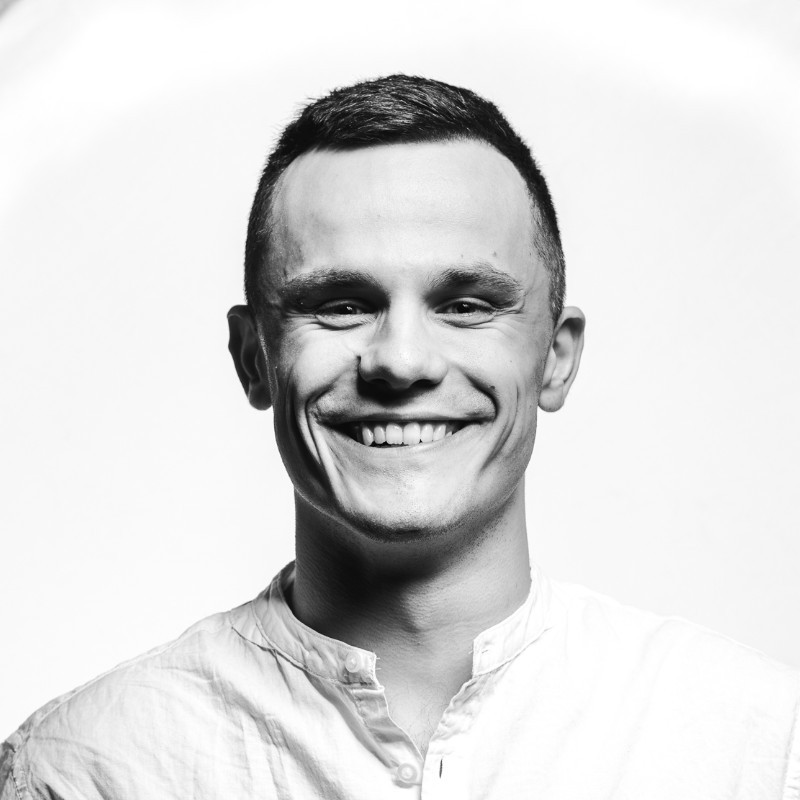 Dmytro Semonov 🇺🇦🇬🇧 avatar image