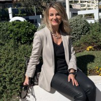 Gabriela Toader avatar image