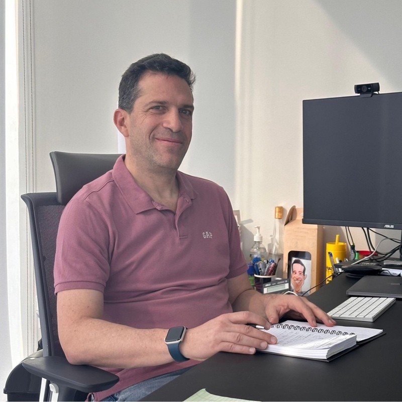 Moris Guterman avatar image