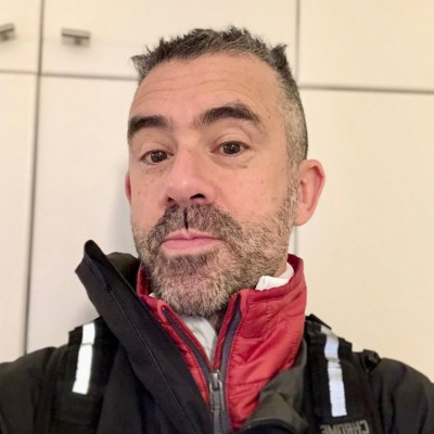 Erik Selz avatar image