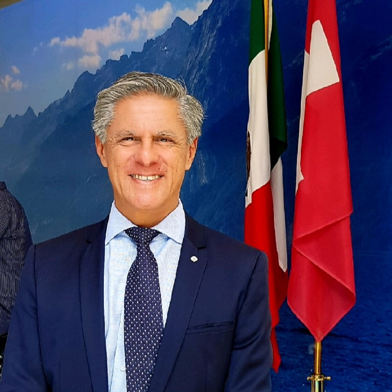 Carlos Rivera avatar image