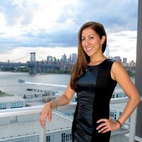 Jenny Ulloa avatar image