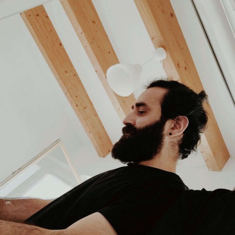 Ziλa Sarikaya avatar image