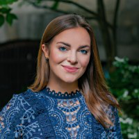 Sarah Gibbons avatar image