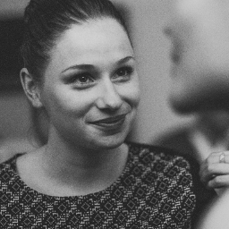 Laura Modi avatar image